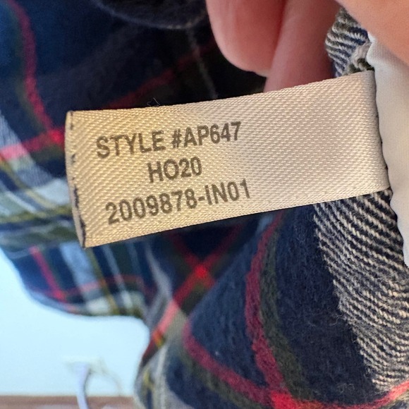 J. Crew Classic 100% Cotton Flannel Plaid Long Sleeve Button Down Size Medium - Picture 7 of 8